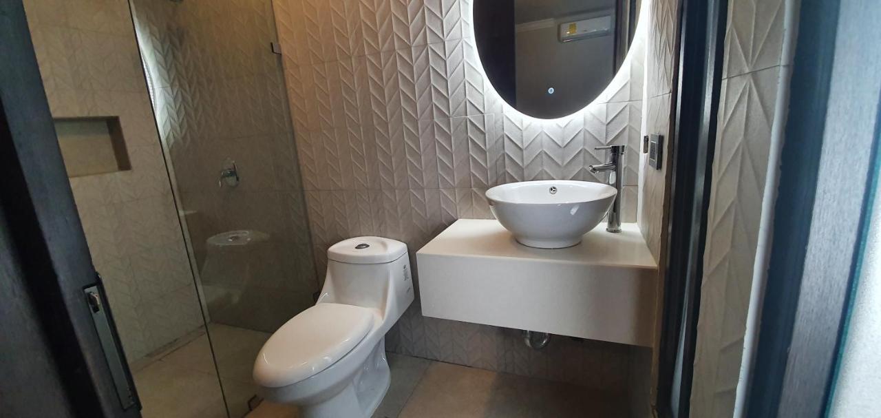 L'Aurora Inn Guatemala City Bagian luar foto