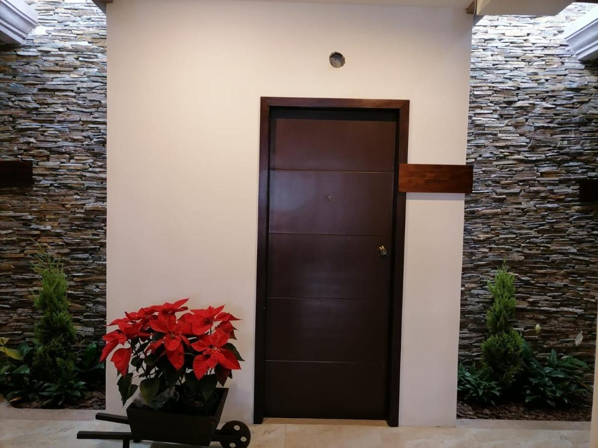 L'Aurora Inn Guatemala City Bagian luar foto