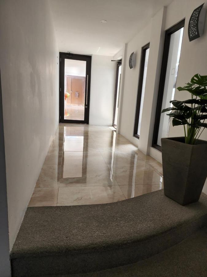 L'Aurora Inn Guatemala City Bagian luar foto